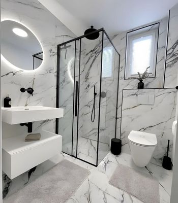 Modern Bathroom Renovation